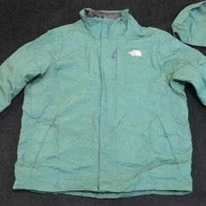 North Face 3 in 1 Tri climate Ski Jacket (color is darker green than pic)